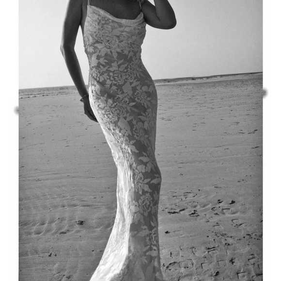 Crepe silk multi-way tie back dress - Picture 3 of 6